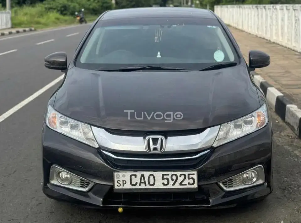 Honda Grace 2014