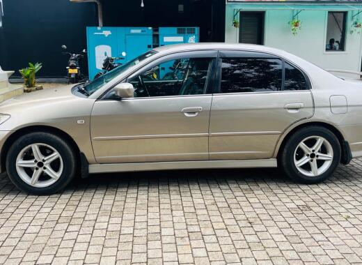 Honda Civic ES5 2003