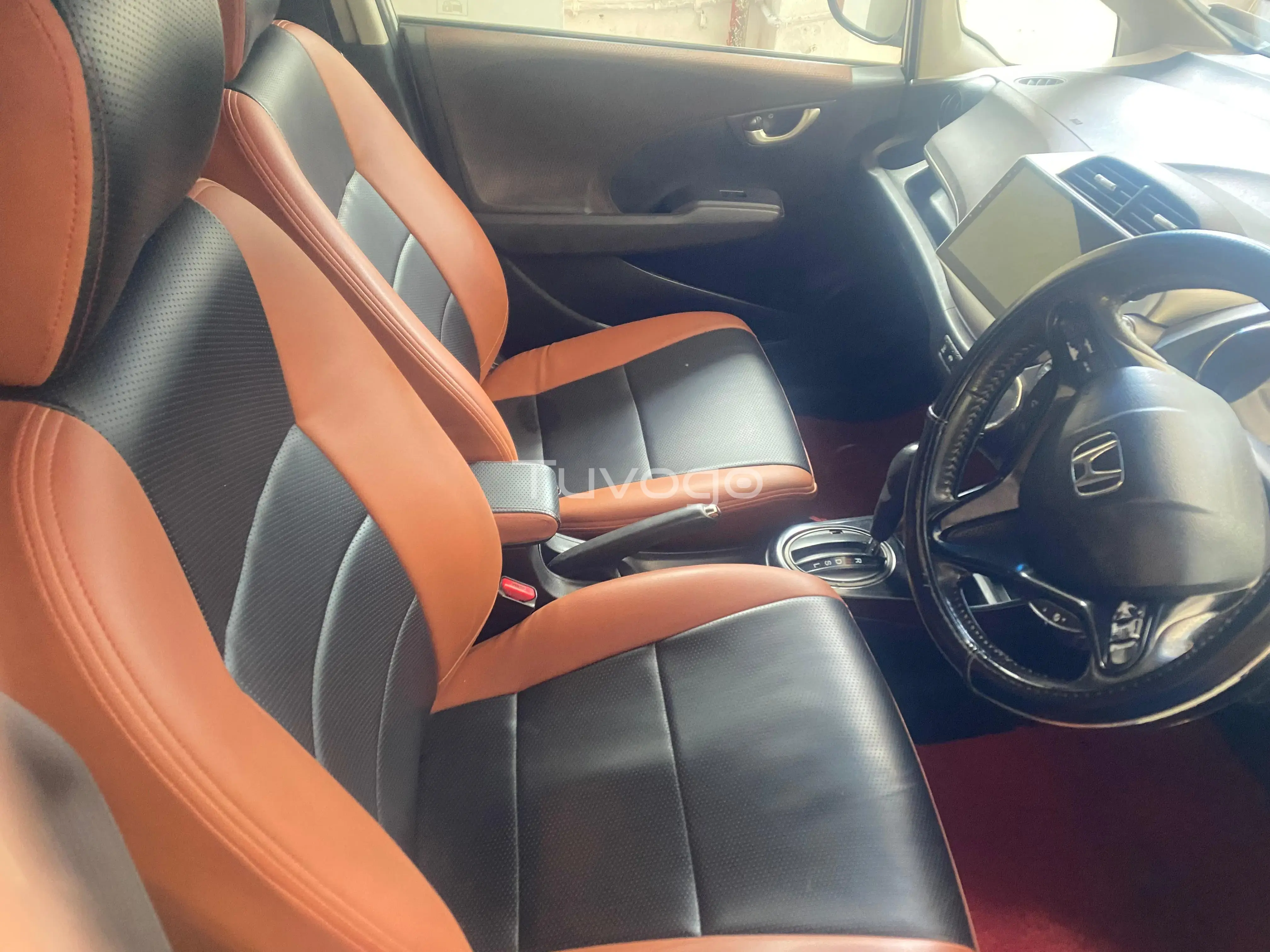 Honda Fit Shuttle 2012