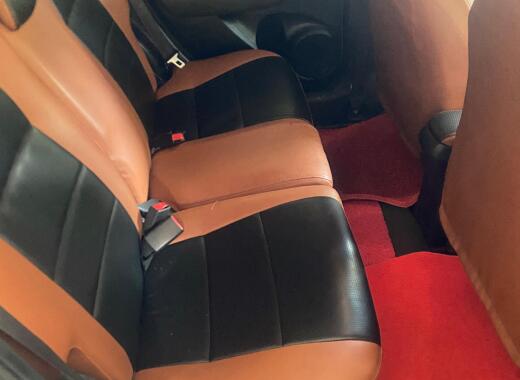 Honda Fit Shuttle 2012