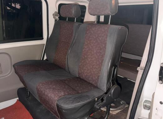 Nissan clipper 2015