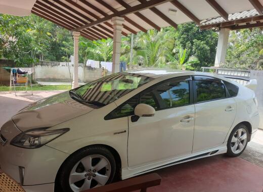 Toyota Prius 2012
