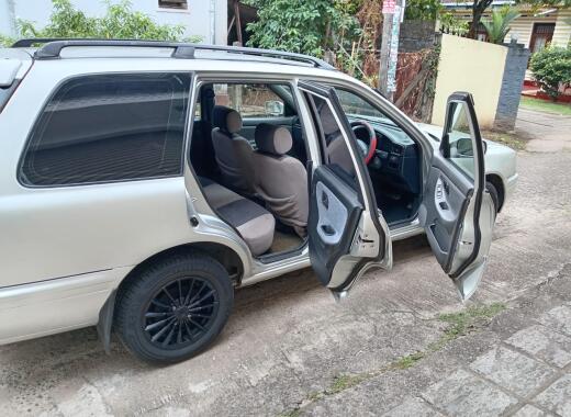 Nissan Wingroad 1998