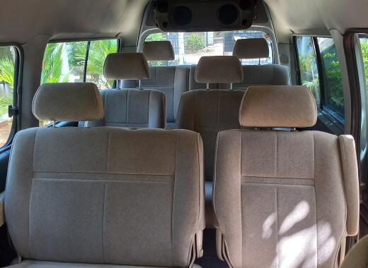 Nissan Urvan 2011
