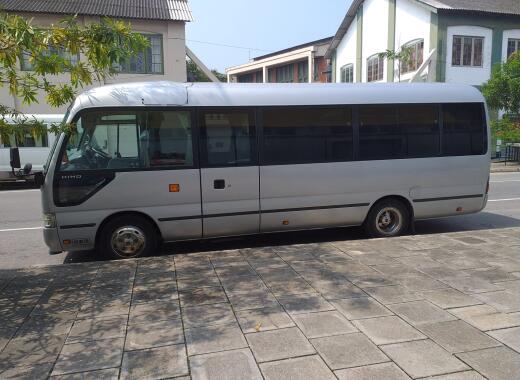 Toyota Mini coach 2013