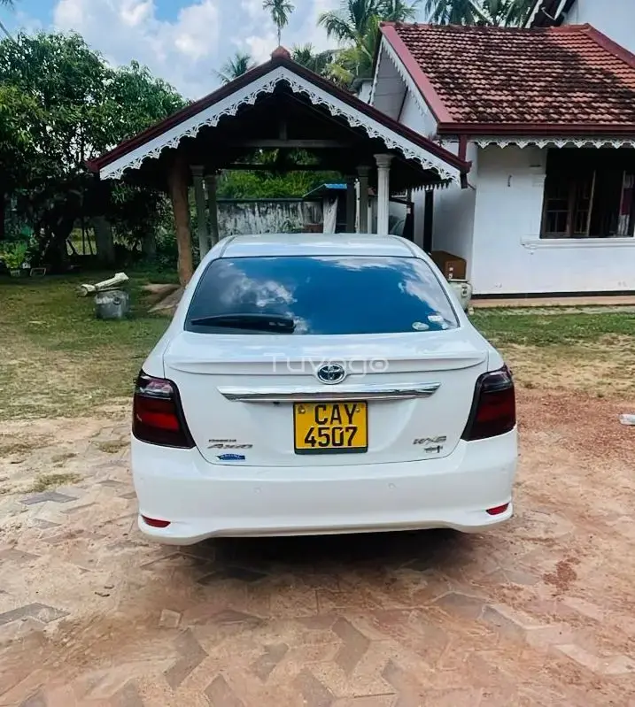 Toyota Axio 2017