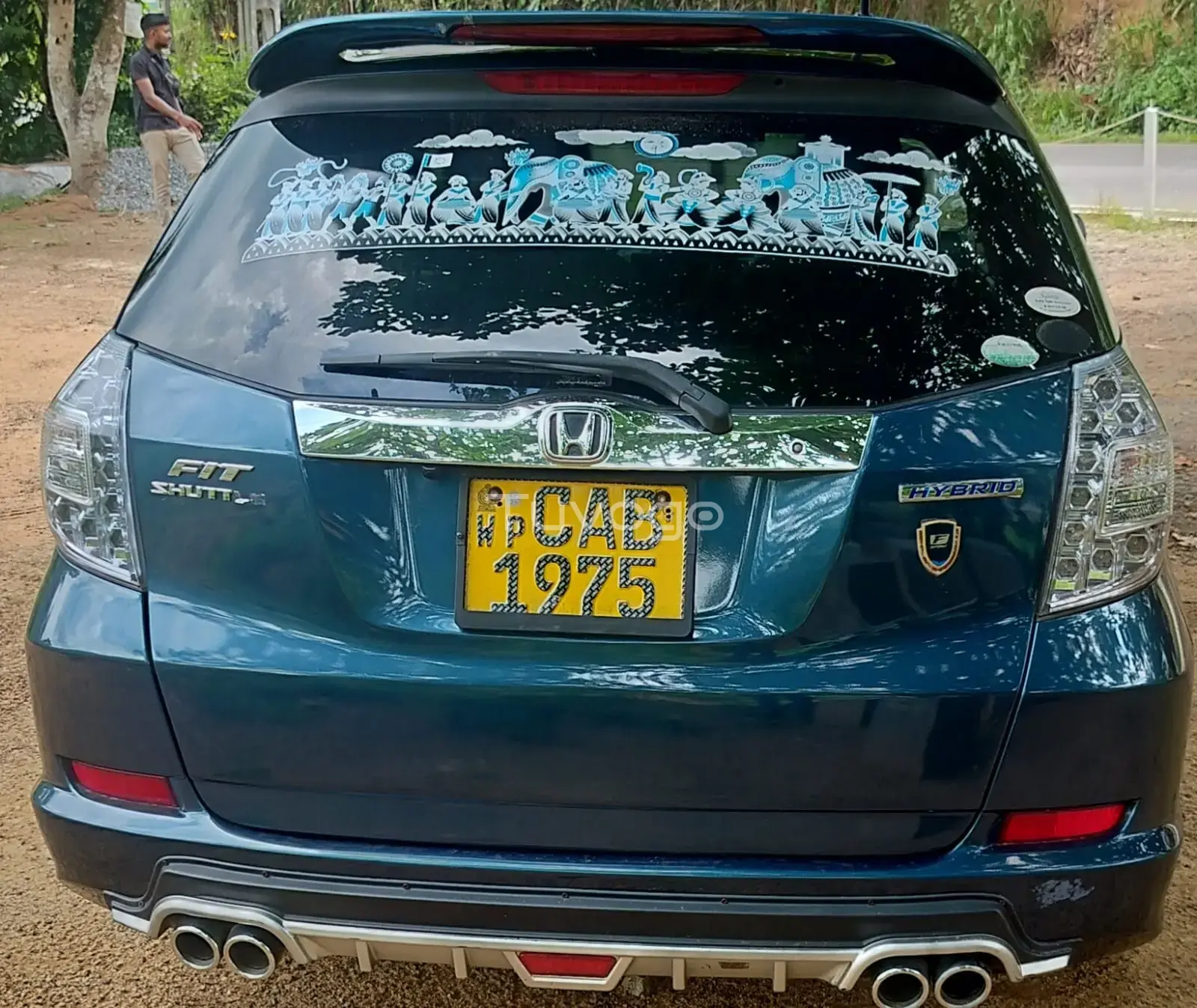 Honda Fit Shuttle 2012