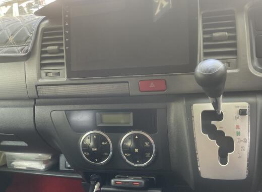 Toyota -KDH 201 2018