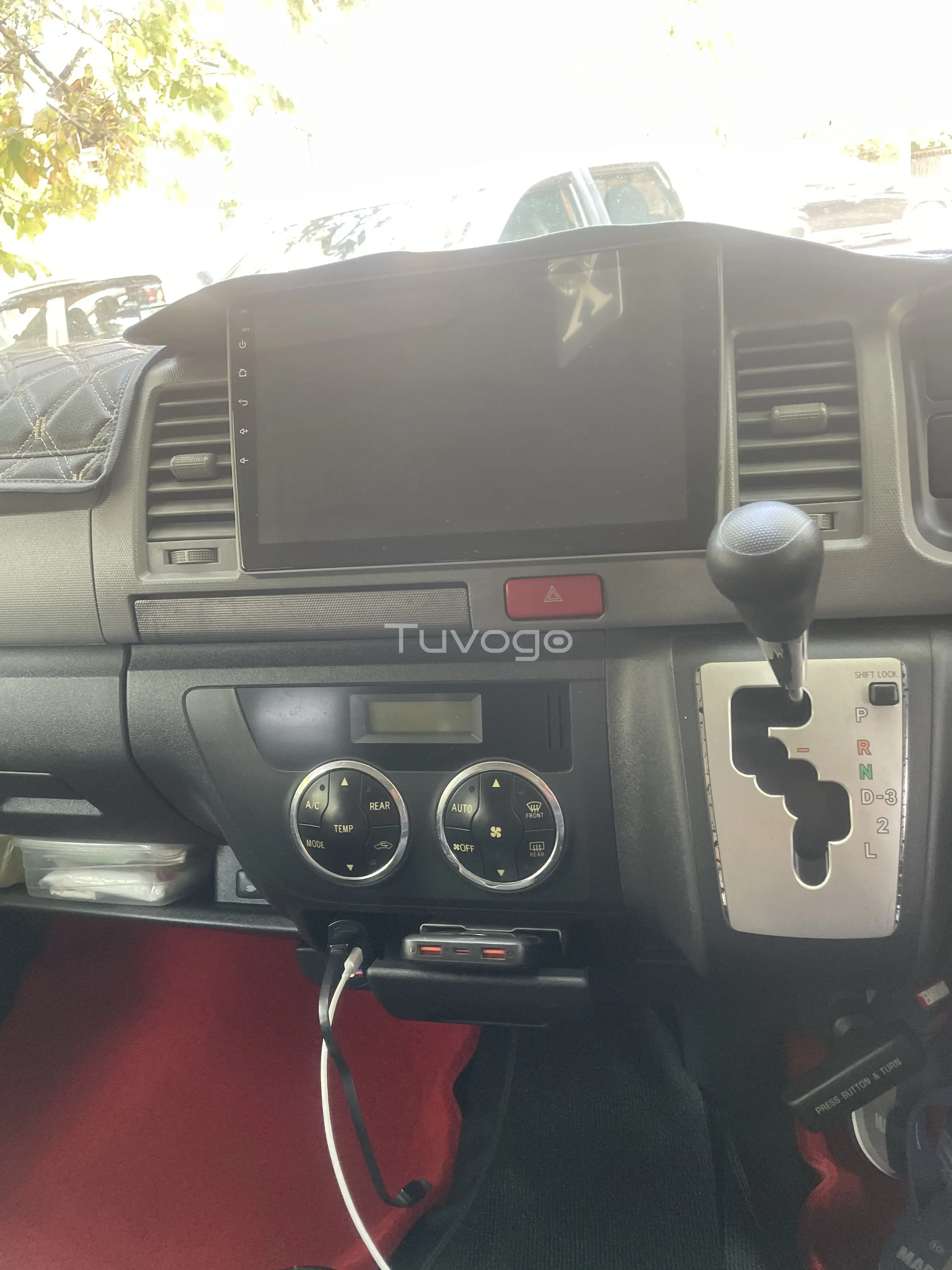 Toyota -KDH 201 2018