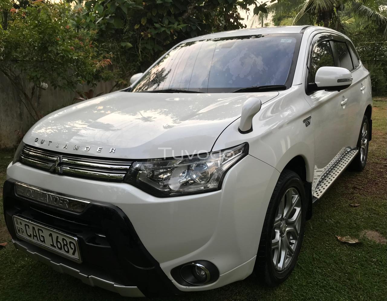 Mitsubishi Outlander 2016