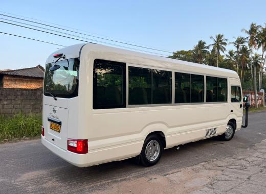 Toyota Coaster 2025