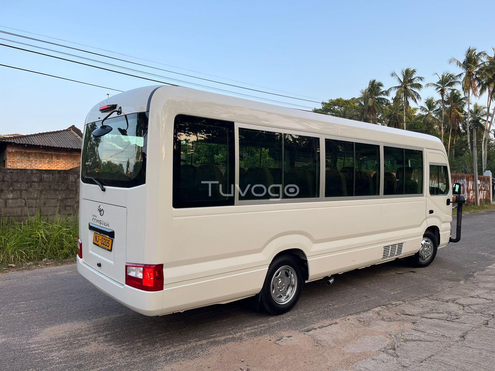Toyota Coaster 2025