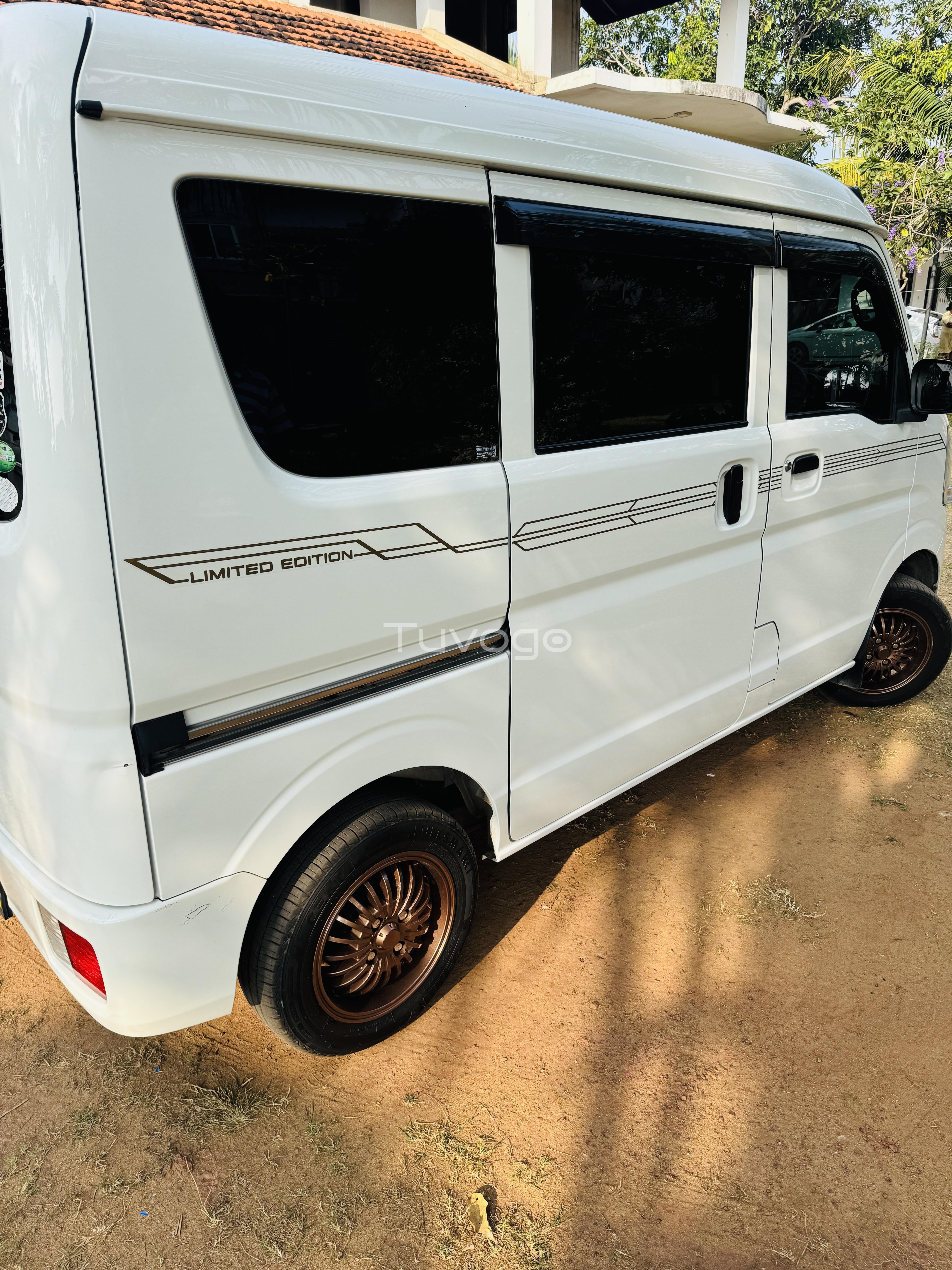 Mitsubishi minicab 2016