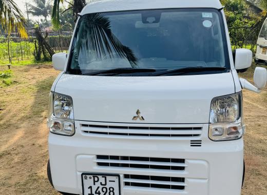 Mitsubishi minicab 2016