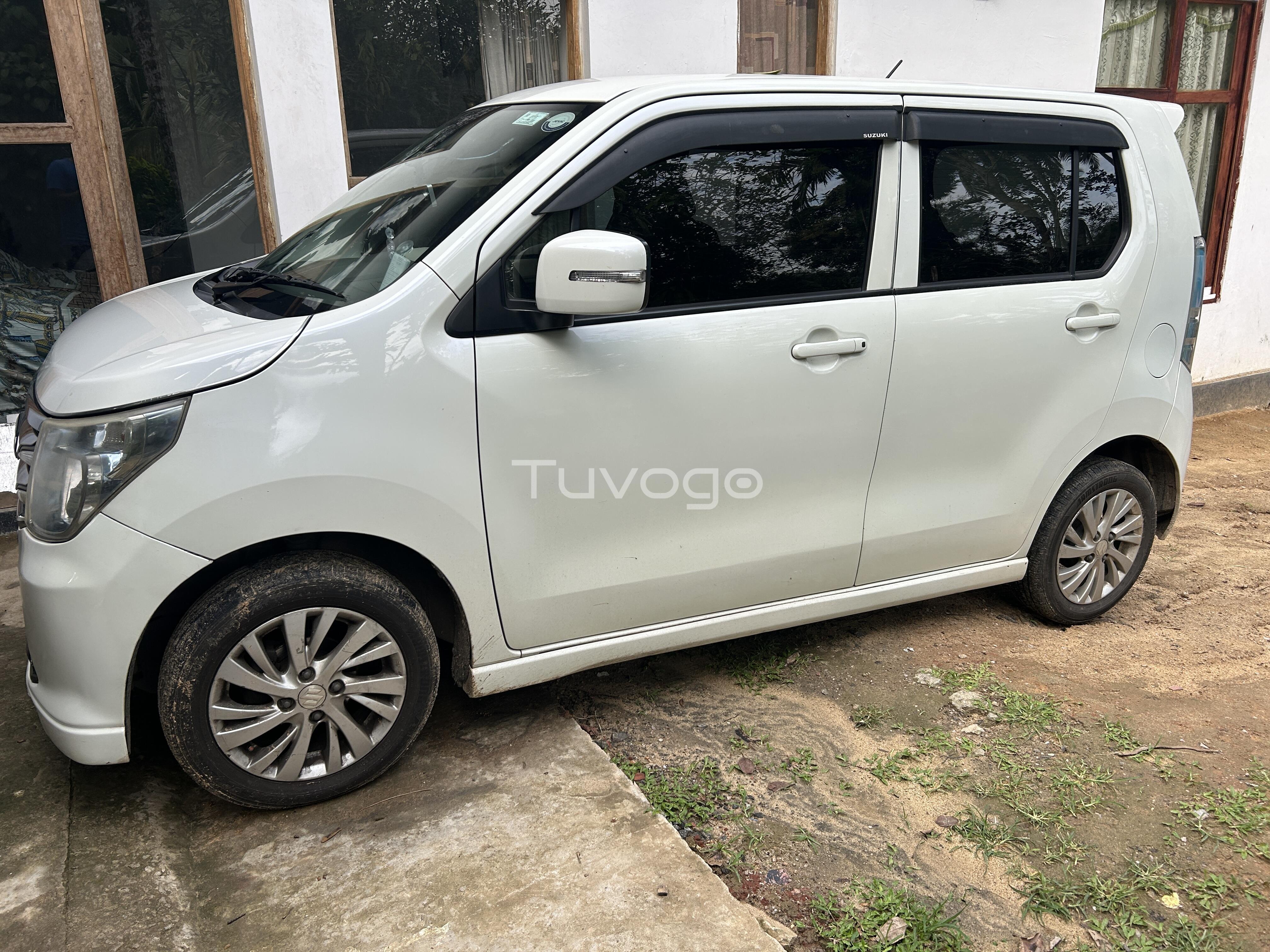 Suzuki wagonR Fz safety 2014