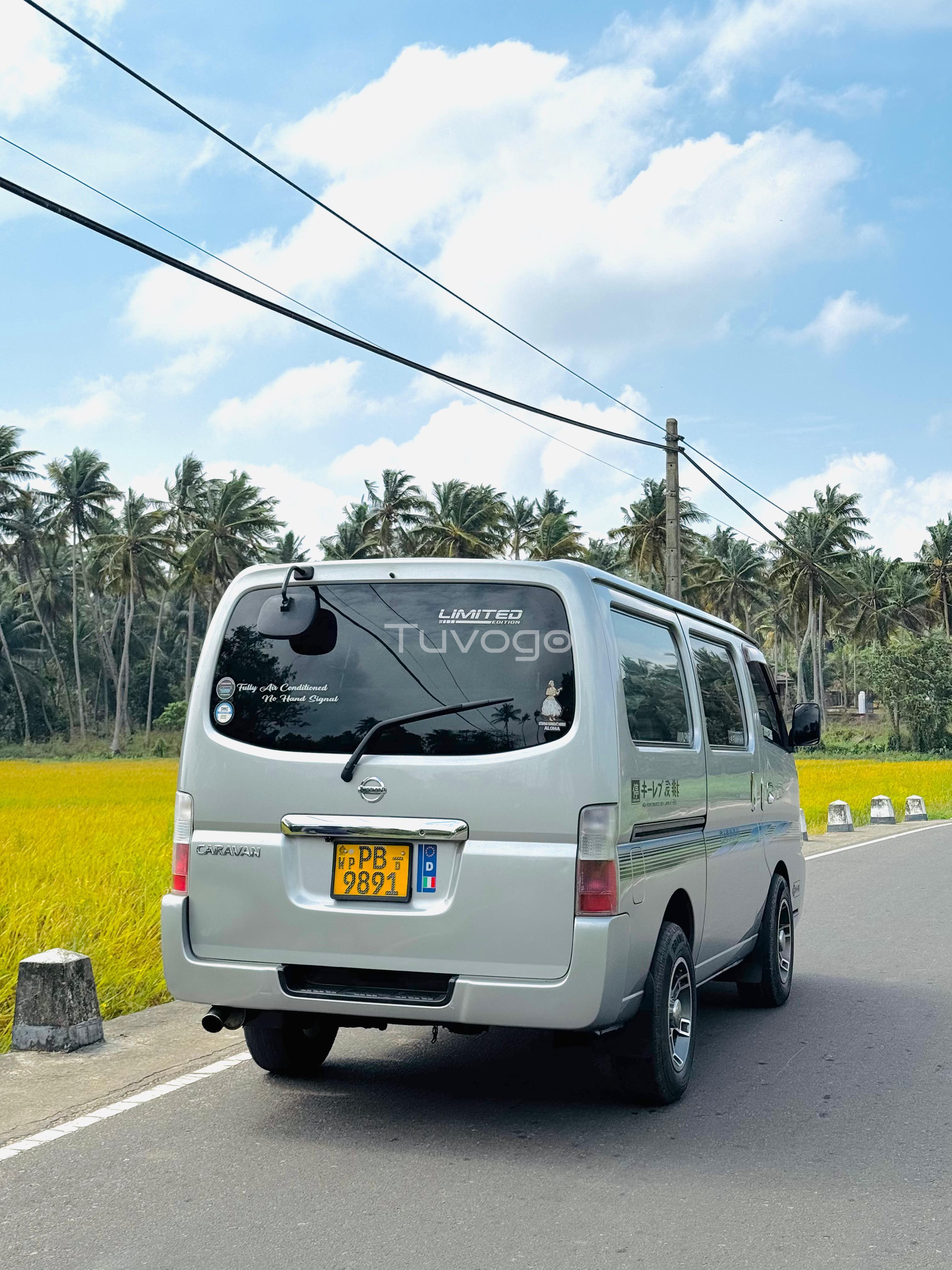 Nissan Caravan E25 2003