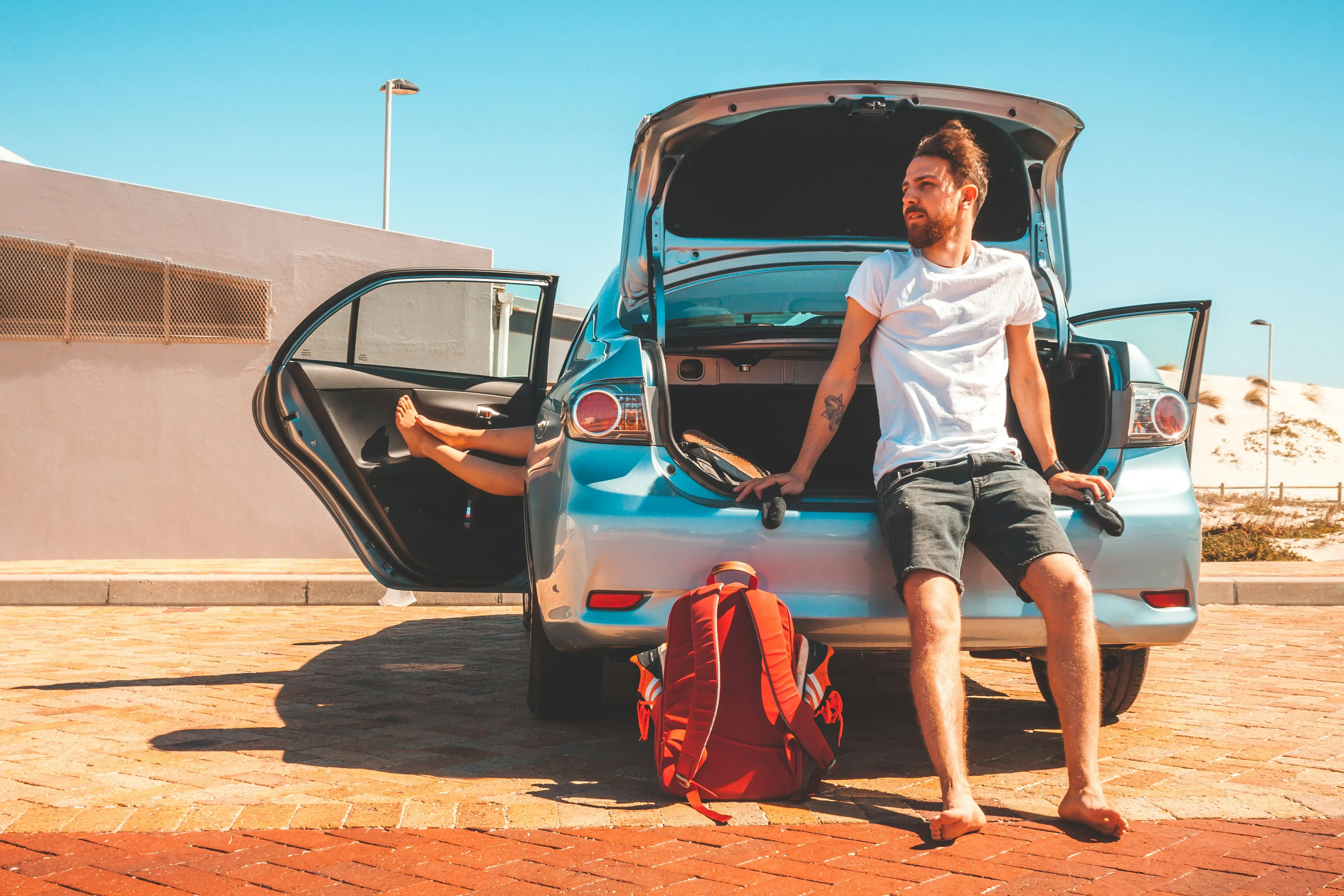 What Is the Cheapest Way to Rent a Car in Sri Lanka? A Complete Budget Travel Guide